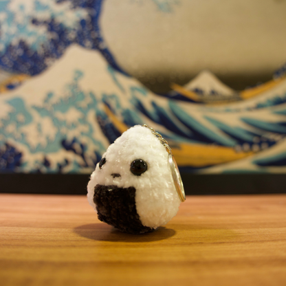 Chaveiro Onigiri com olhos