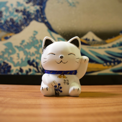 Gato da Sorte - 11 - Fuji e Árvore