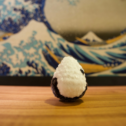 Chaveiro Onigiri com olhos