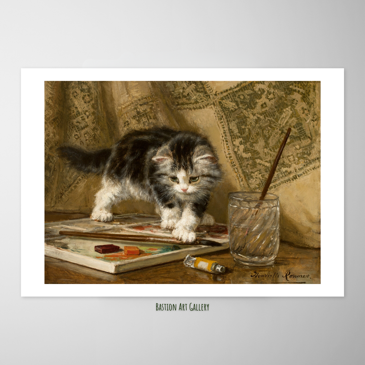 Gatinho Brincando com a Paleta do Artista